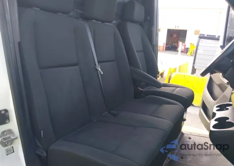 2020 Mercedes-Benz Sprinter 2500 Standard Roof V6 z USA, uszkodzony, nr VIN W1Y4EBHY7LP240775